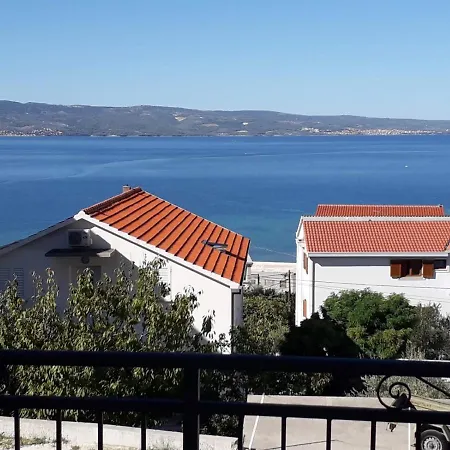 Apartment Family And Terrace With A Sea View *